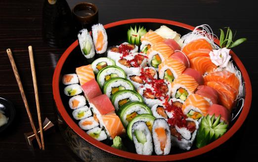 A proposito di sushi delizioso e interessante