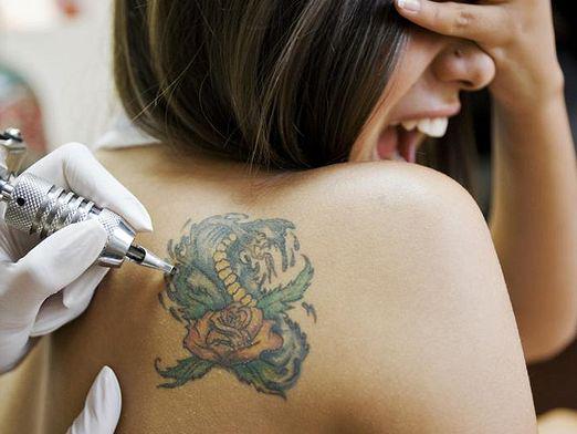 Da quanti anni ci sono i tatuaggi?