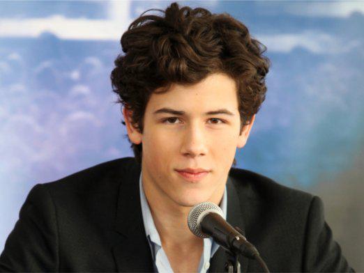 Chi si incontra Nick Jonas?