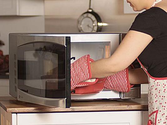 Come cucinare in un forno a microonde?