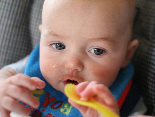 Che dare da mangiare al bambino 6 mesi?