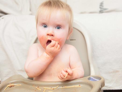 Che dare da mangiare al bambino in 9 mesi?